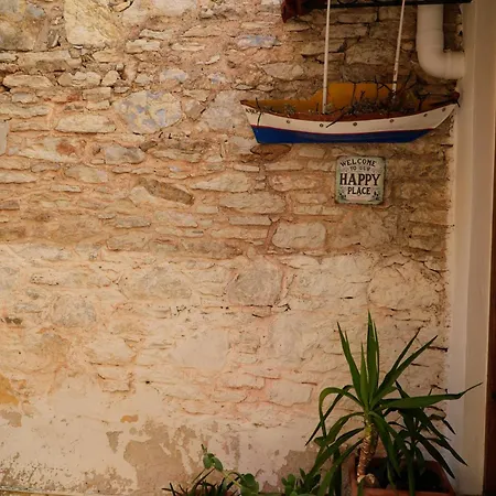 Amorosa House Apartment Symi