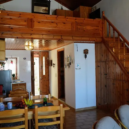 Amorosa House
