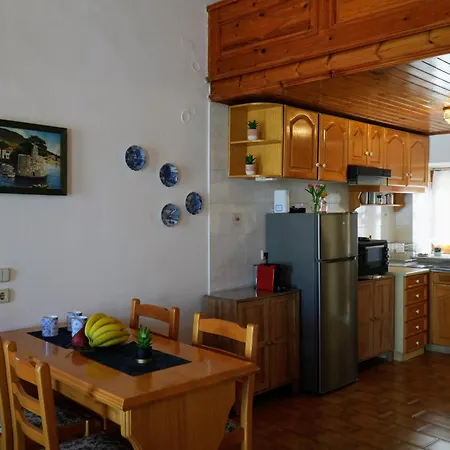 Amorosa House *