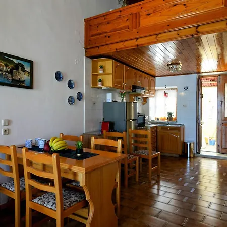 Amorosa House Apartment